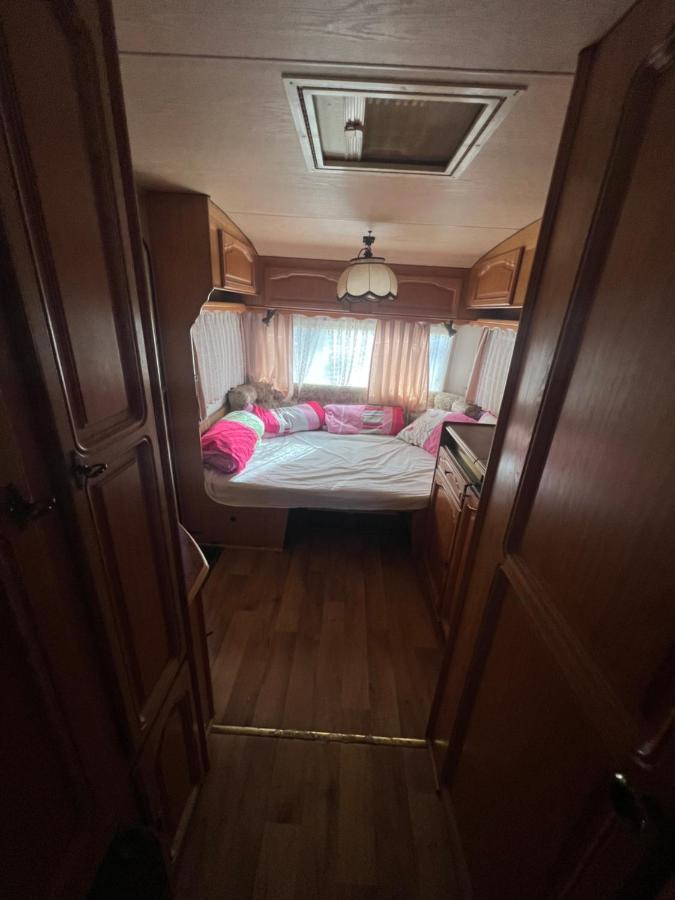 Каравана Чайка Hotell Sozopol Exteriör bild