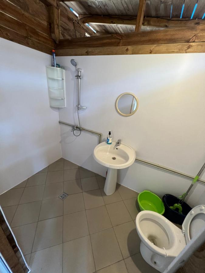 Каравана Чайка Hotell Sozopol Exteriör bild